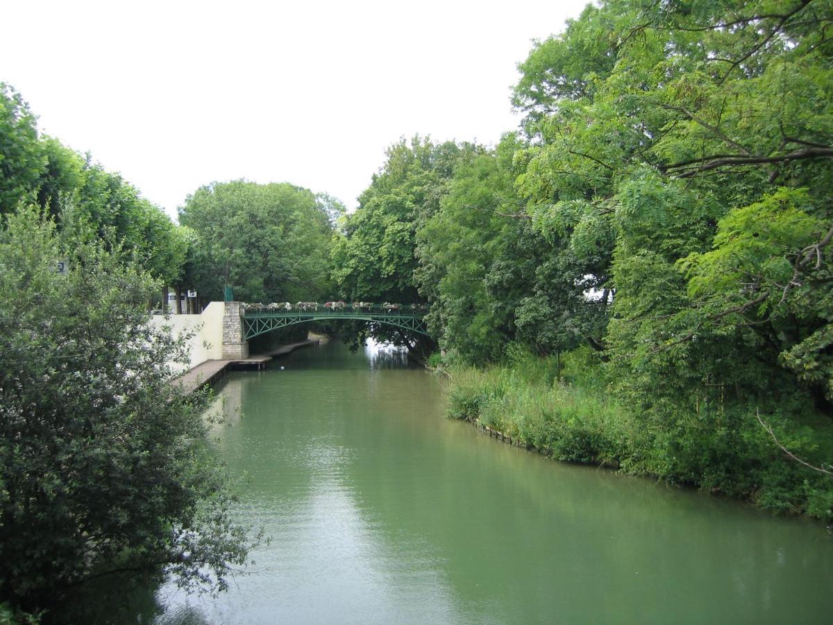 Happy Place - 15 Min Paris & 30 Min Disneyland - Subways - Facilities - Free Parking - Secured Maisons-Alfort Exteriör bild